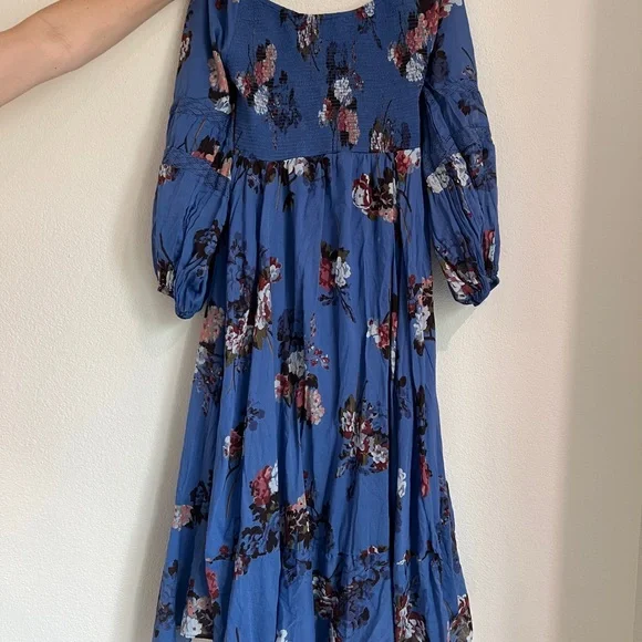 Floral Blue Dress - Picture 2 of 5